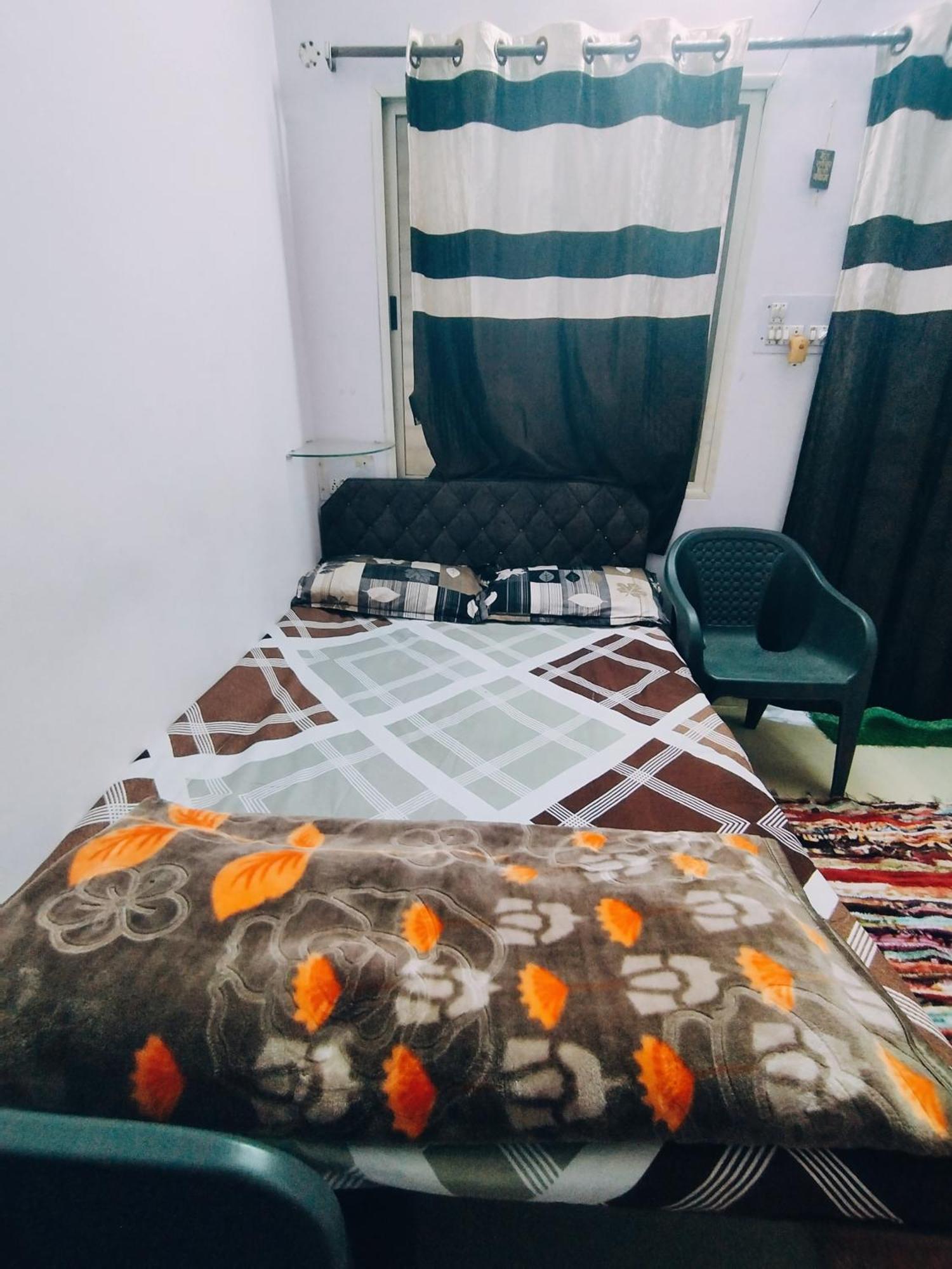 Kalpeshwar Homestay อุจเจน ภายนอก รูปภาพ